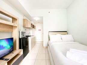 Comfy Studio Springlake Summarecon Bekasi Apartment By Travelio